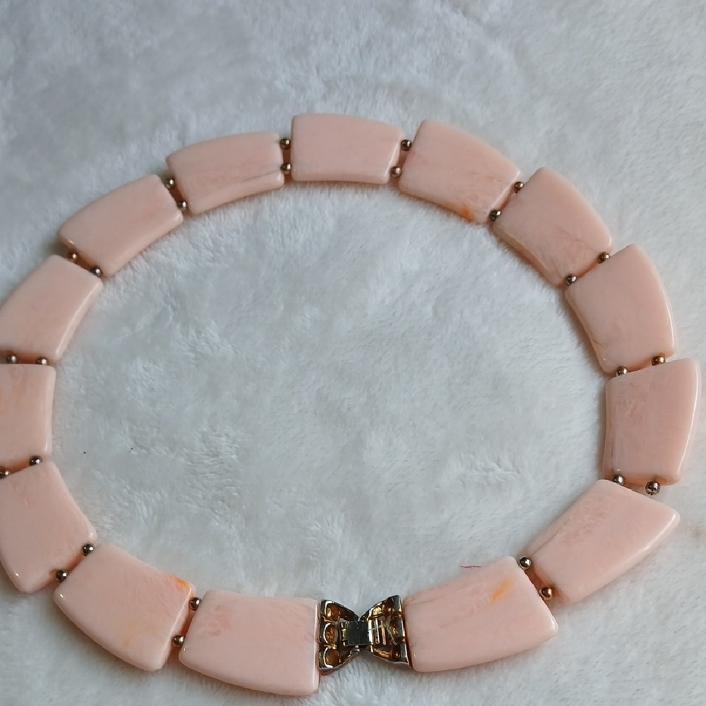 Pale Pink Tile Choker Necklace with Rectangular Links - Picture 5 of 8